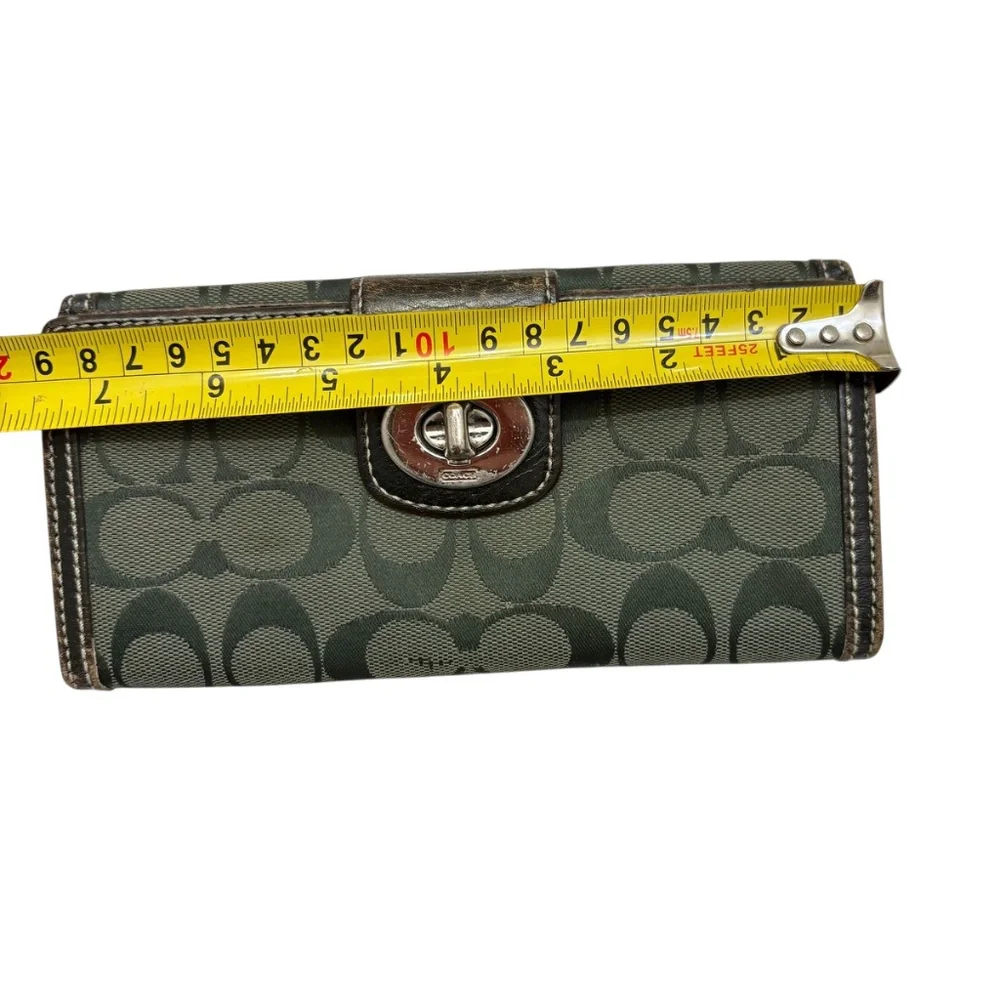 Coach vintage y2k signature dark green long turnlock wallet - Picture 8 of 13